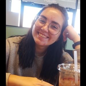 Meet your Posher, Linds